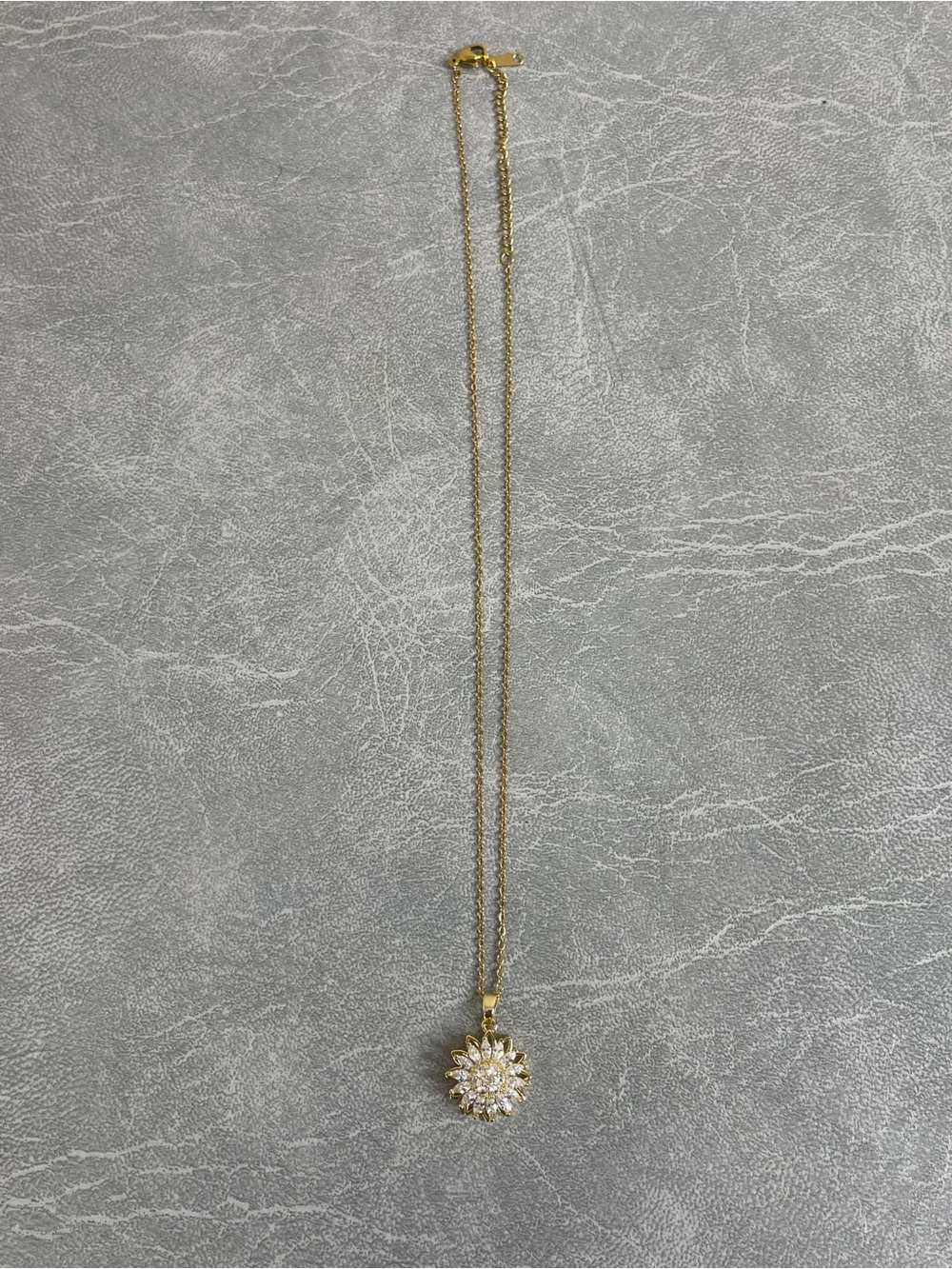 Gold Spinning Sunflower Crystal Pendant Necklace - Elegant Women's Jewelry - Picture 4 of 6